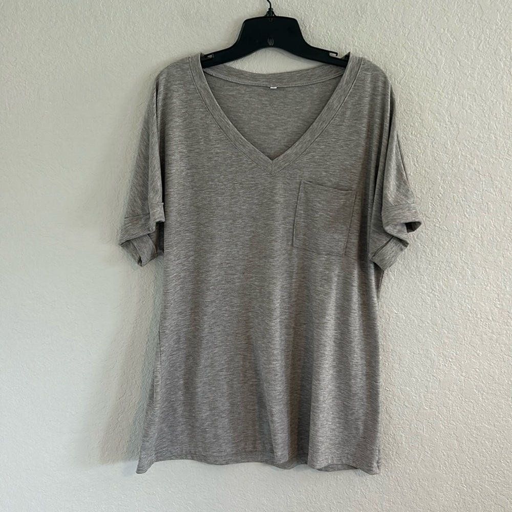 Light Gray V-Neck Pocket Women's Top